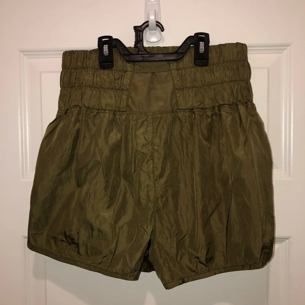 FP Movement by Free People The Way Home Active Shorts Army green sz L